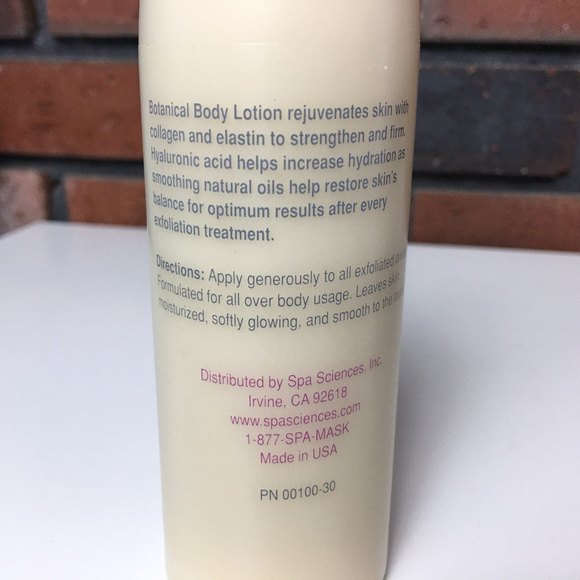 Spa Sciences Exfoliation Cream, Body Lotion & Soft Sponge Refill - Picture 3 of 11